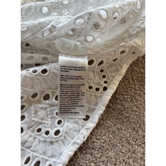 White 12 / 14 Eyelet Embroidered Shirt Top Blouse Pullover Stunning Classic - Picture 6 of 6